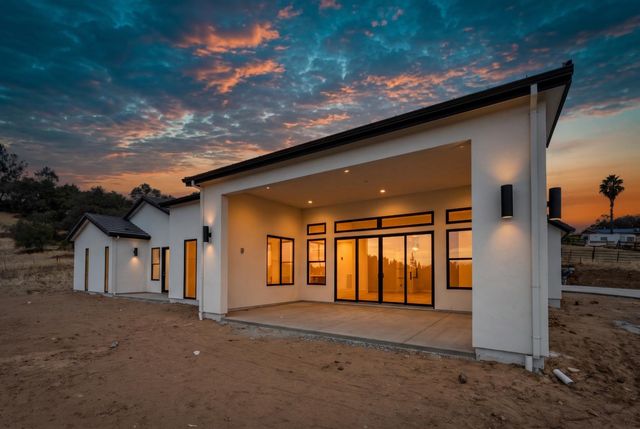 8691 Chili Hill Rd, Newcastle, CA 95658
