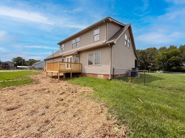 4523 Atkins Rd, Cedar Hill, TN 37032