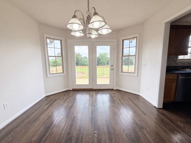4523 Atkins Rd, Cedar Hill, TN 37032