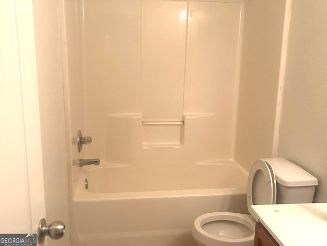 1253 Chinon Point, Lithonia, GA 30058