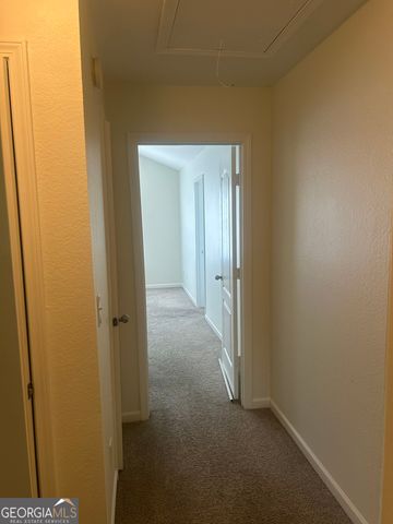 1253 Chinon Point, Lithonia, GA 30058