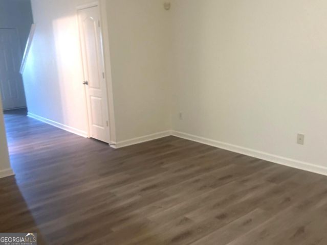 1253 Chinon Point, Lithonia, GA 30058