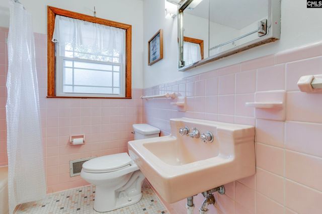 2202 Elkridge Drive, Camden, SC 29020