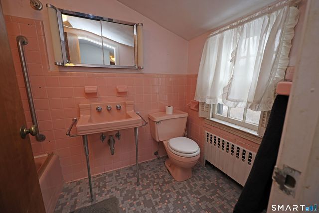 63 Ridge Road, Plymouth, CT 06786