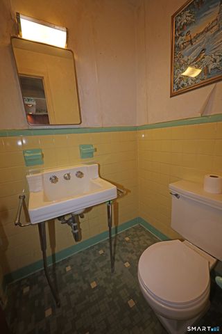 63 Ridge Road, Plymouth, CT 06786