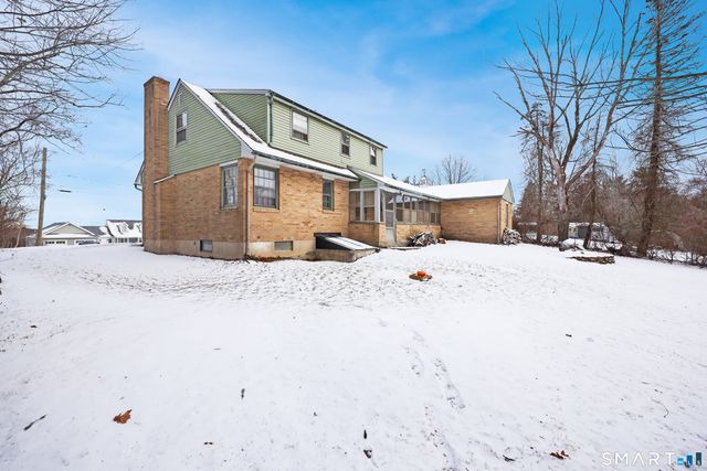 63 Ridge Road, Plymouth, CT 06786