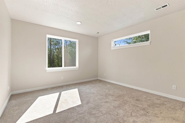 302 Apple Tree Ct, Cheney, WA 99004
