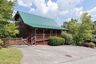 3164 White Falcon Way 808, Pigeon Forge, TN 37863