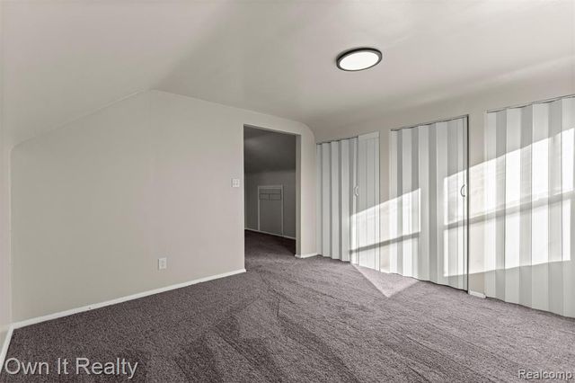 9183 Fenton Avenue, Redford, MI 48239