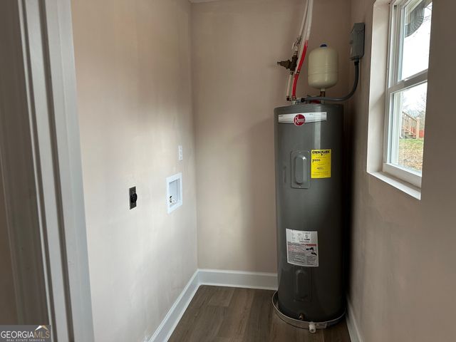 2264 Floyd Road, Gainesville, GA 30507