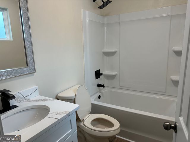 2264 Floyd Road, Gainesville, GA 30507