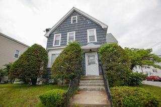 434 Hevey Street, Manchester, NH 03102