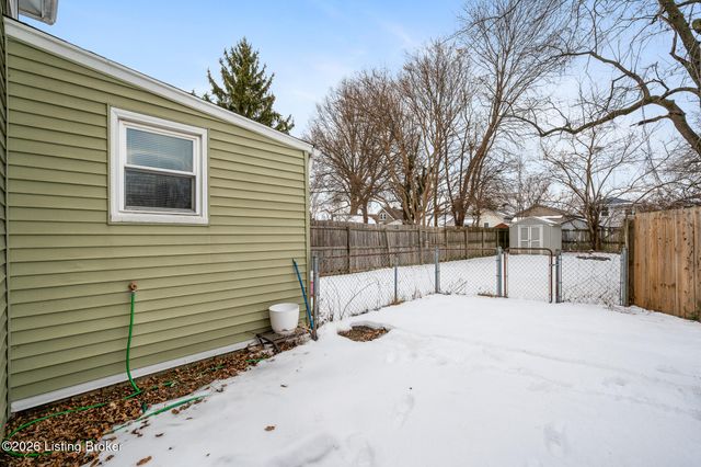 2049 S Shelby St, Louisville, KY 40217