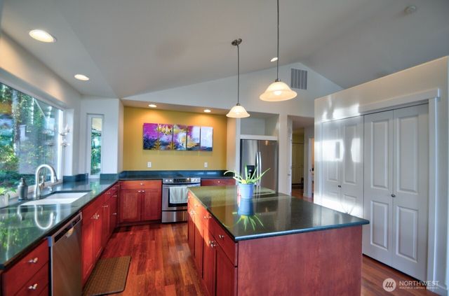 661 SE Somers Drive, Shelton, WA 98584