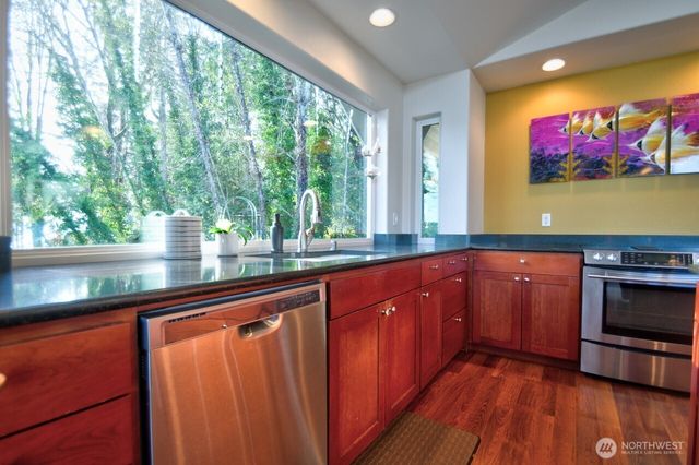 661 SE Somers Drive, Shelton, WA 98584