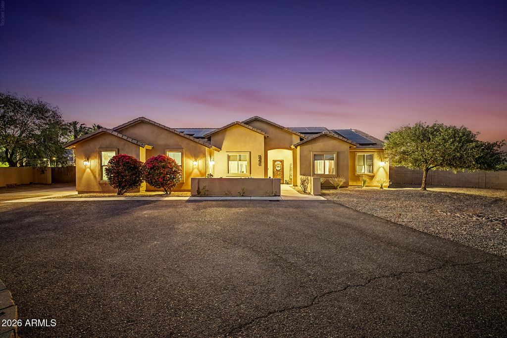 5336 N 196TH Avenue, Litchfield Park, AZ 85340 — exterior