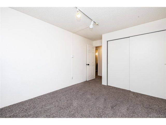 1350 Golden Cir 302, Golden, CO 80401