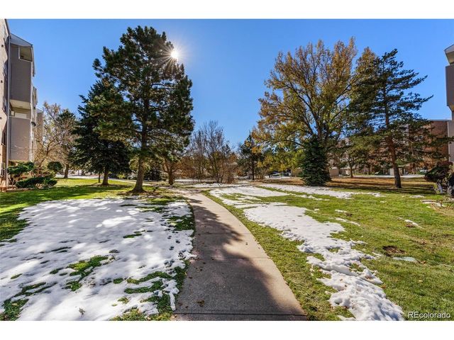 1350 Golden Cir 302, Golden, CO 80401