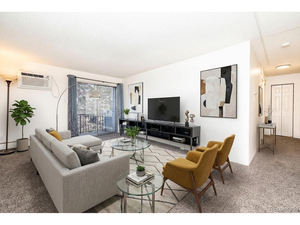 1350 Golden Cir 302, Golden, CO 80401