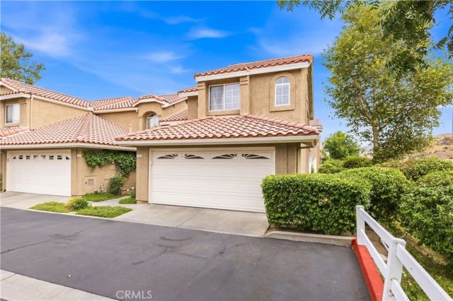 28148 Bobwhite Circle 64, Saugus, CA 91350