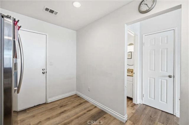 28148 Bobwhite Circle 64, Saugus, CA 91350