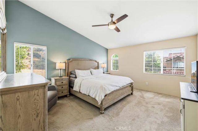 28148 Bobwhite Circle 64, Saugus, CA 91350