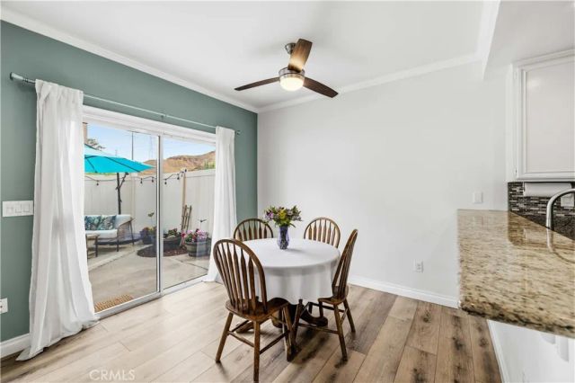 28148 Bobwhite Circle 64, Saugus, CA 91350