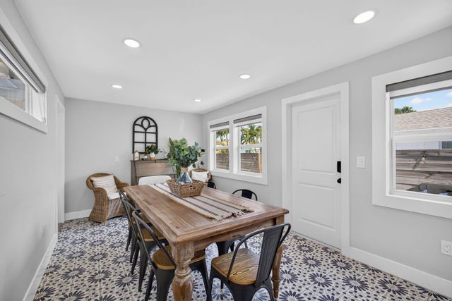 1305 N Palmway, Lake Worth Beach, FL 33460