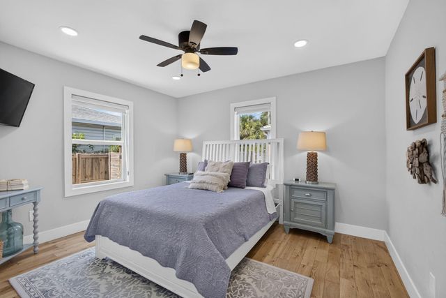 1305 N Palmway, Lake Worth Beach, FL 33460