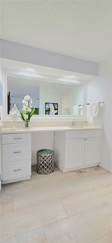 5551 Lakeview Mews Dr, Boynton Beach, FL 33437