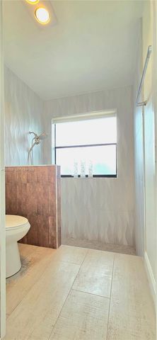 5551 Lakeview Mews Dr, Boynton Beach, FL 33437