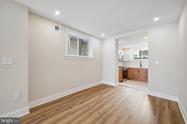 2602 S 10TH ST, Philadelphia, PA 19148