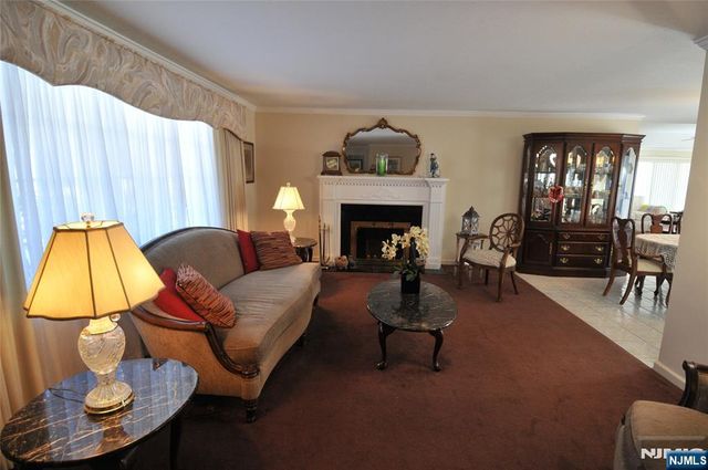 7 Maple Hill Drive, Woodcliff Lake, NJ 07677