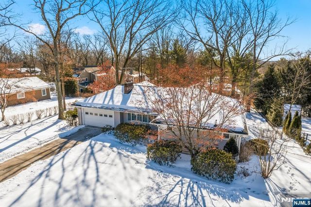 7 Maple Hill Drive, Woodcliff Lake, NJ 07677