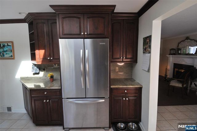 7 Maple Hill Drive, Woodcliff Lake, NJ 07677