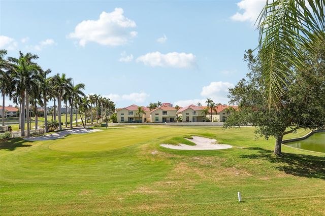 6085 BAHIA DEL MAR BOULEVARD 204, St Petersburg, FL 33715