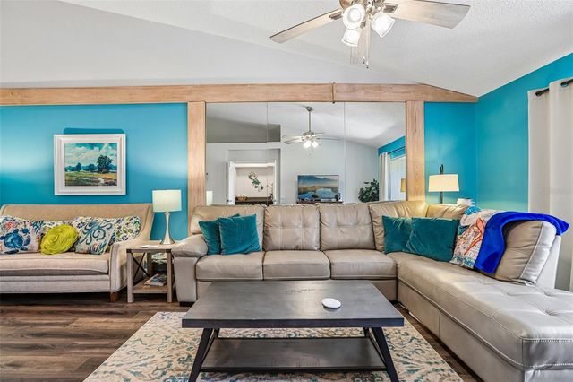 6085 BAHIA DEL MAR BOULEVARD 204, St Petersburg, FL 33715