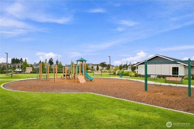 10675 186th Street Ct E, Puyallup, WA 98374