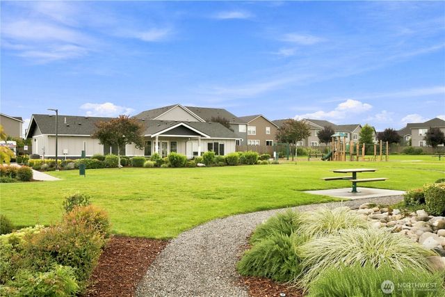 10675 186th Street Ct E, Puyallup, WA 98374