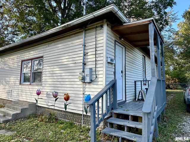 802 W 9TH Street, Johnston City, IL 62951