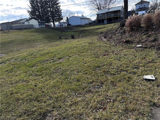 1032 Race Street, Zanesville, OH 43701