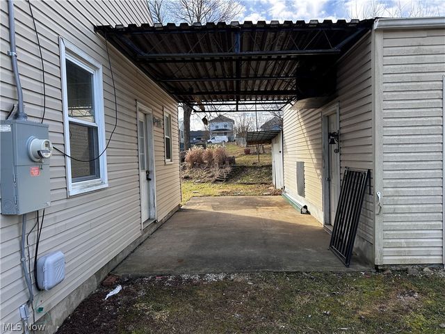 1032 Race Street, Zanesville, OH 43701