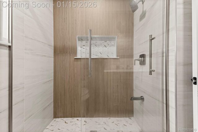 5635 Belmont Avenue, Dearborn Heights, MI 48127