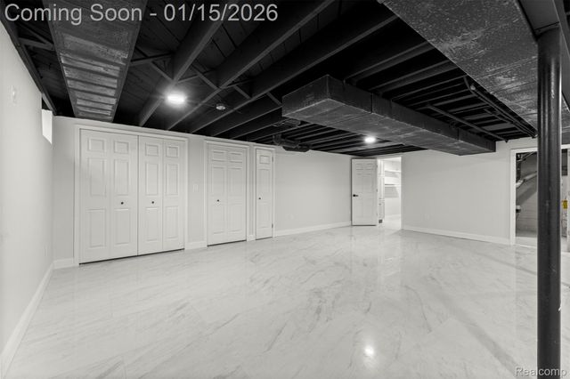 5635 Belmont Avenue, Dearborn Heights, MI 48127