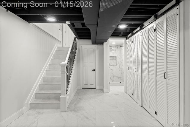 5635 Belmont Avenue, Dearborn Heights, MI 48127