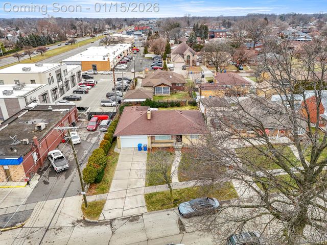 5635 Belmont Avenue, Dearborn Heights, MI 48127