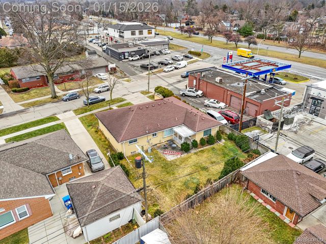 5635 Belmont Avenue, Dearborn Heights, MI 48127
