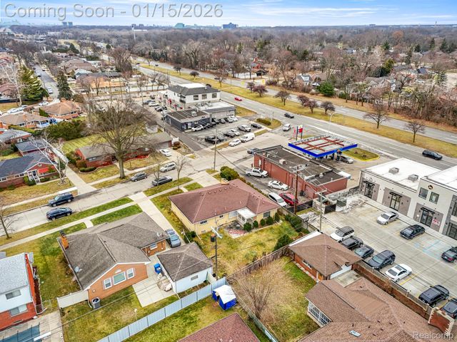 5635 Belmont Avenue, Dearborn Heights, MI 48127