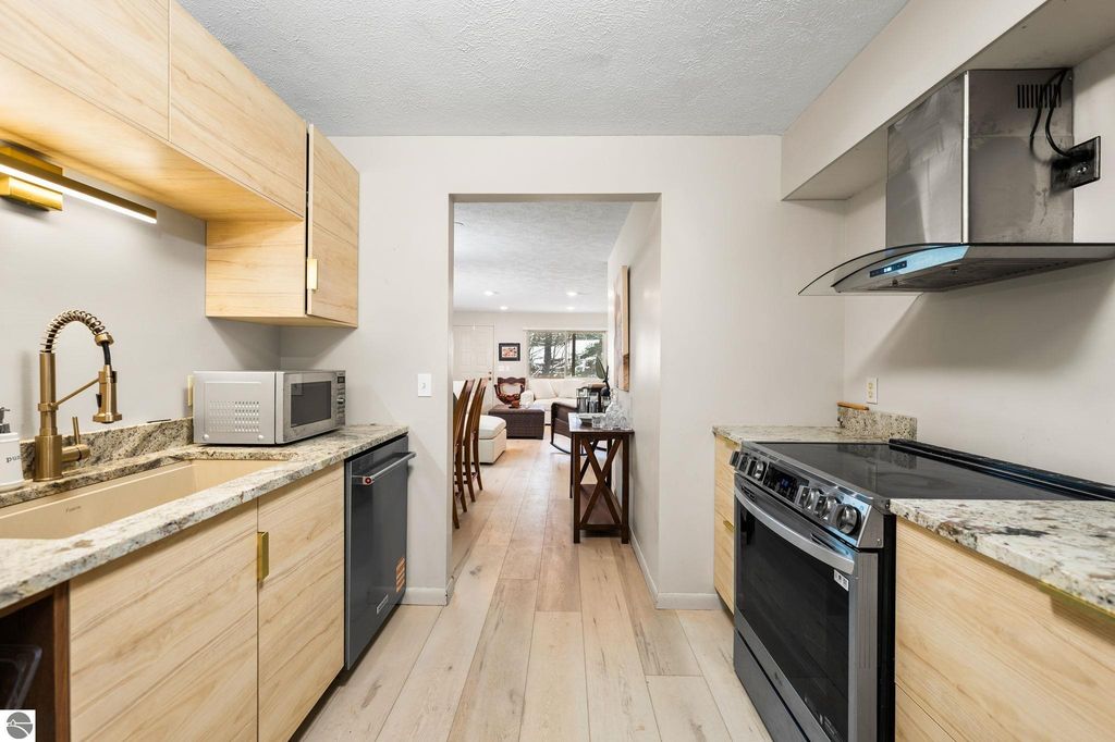 Image 10 of property listing at 3922 Sherwood Forest Drive, Traverse City, MI 49686