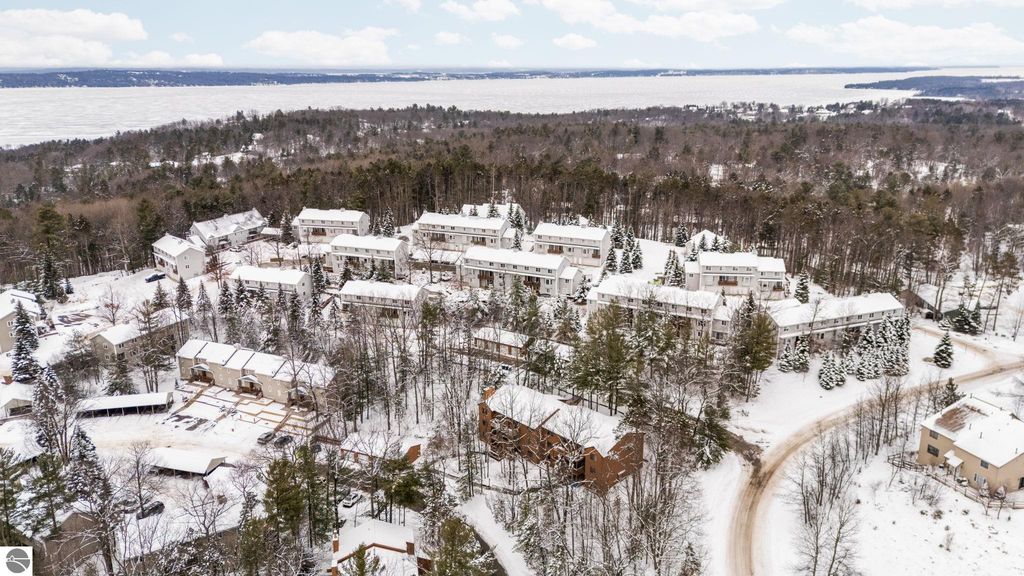 Image 2 of property listing at 3922 Sherwood Forest Drive, Traverse City, MI 49686